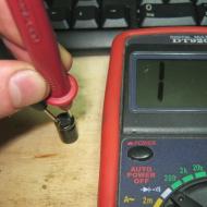 Инструкция как проверить конденсатор мультиметром